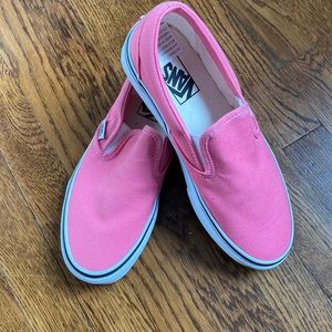 NW/oT Pink slip on vans